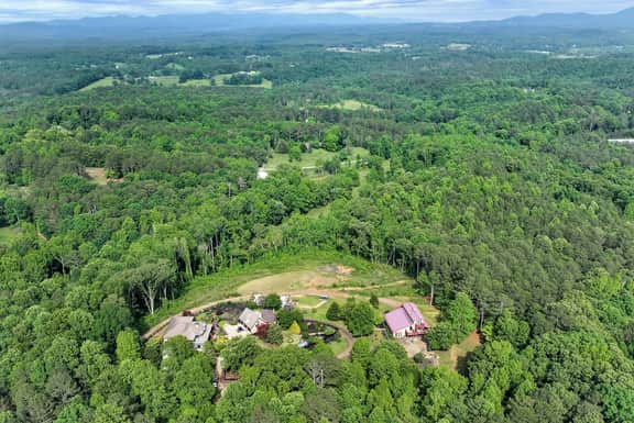 Ultimate Getaway w/ Pool, Game Room & Custom Bar!